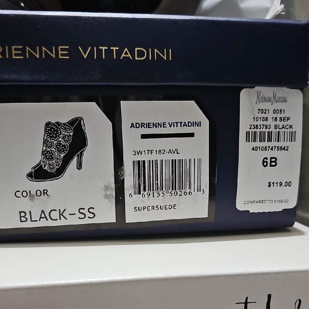 Adrienne Vittadini Black Supersuede Heels